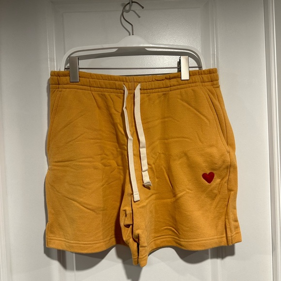 Preloved Evy Shorts - Picture 3 of 4